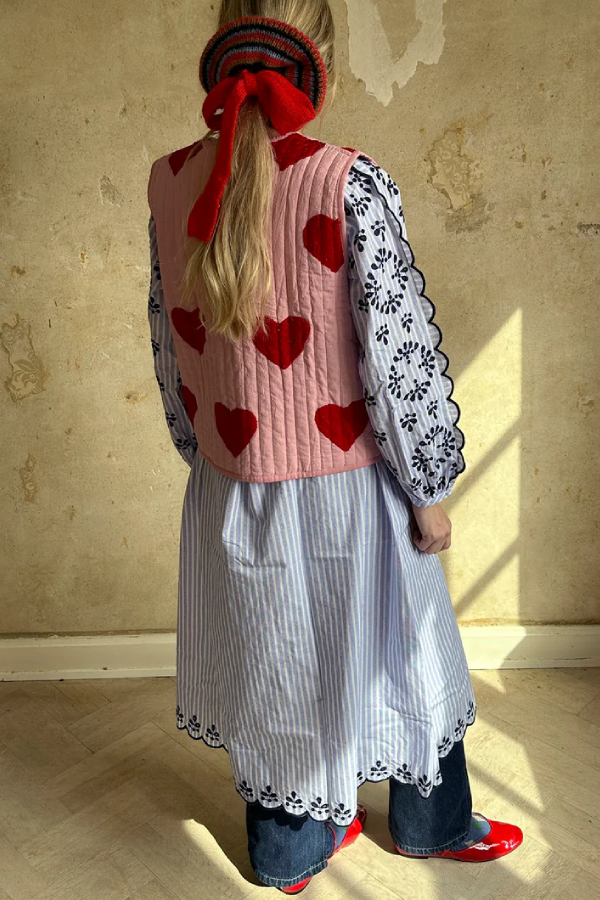 Red Heart Print Lace-up Vest