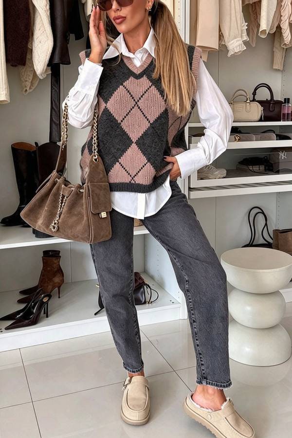 Soft Fluffy Knit Distinctive Diamond Pattern Sleeveless Loose Sweater Vest