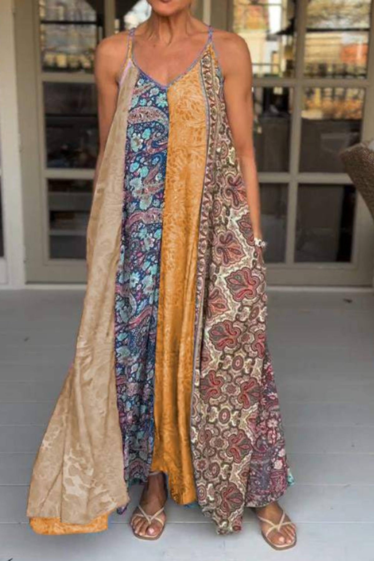 Unique Printed Loose Holiday Strap Big Hem Maxi Dress