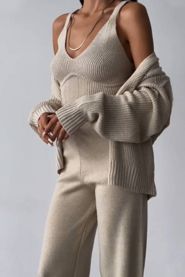 Chic V-neck Knitted Three-piece Set
