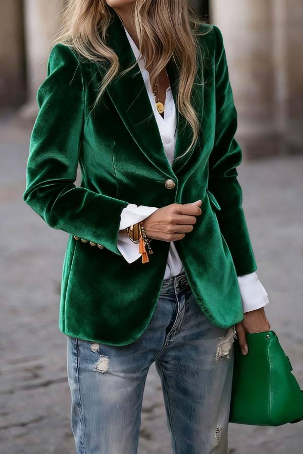 Vintage Velvet Slim-Fit Blazer