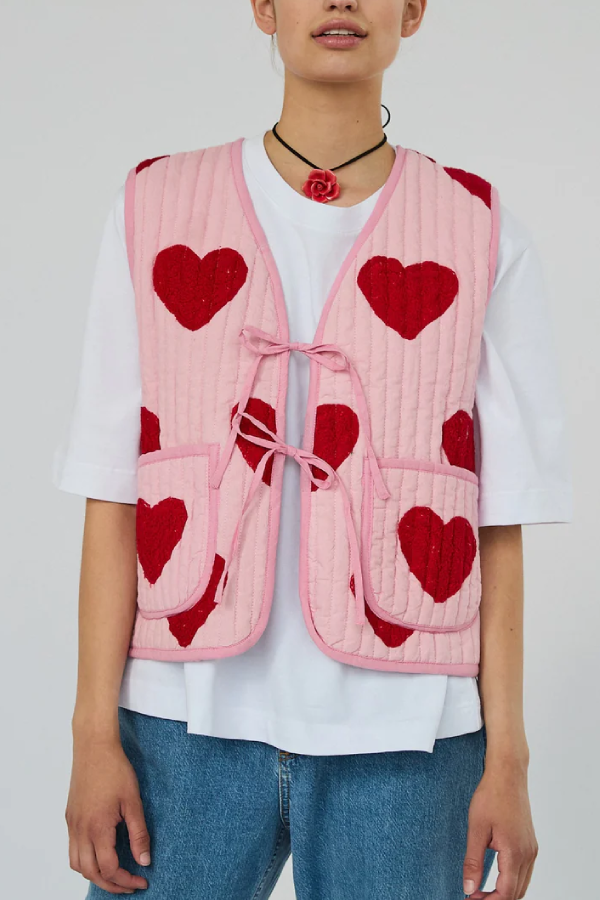Red Heart Print Lace-up Vest