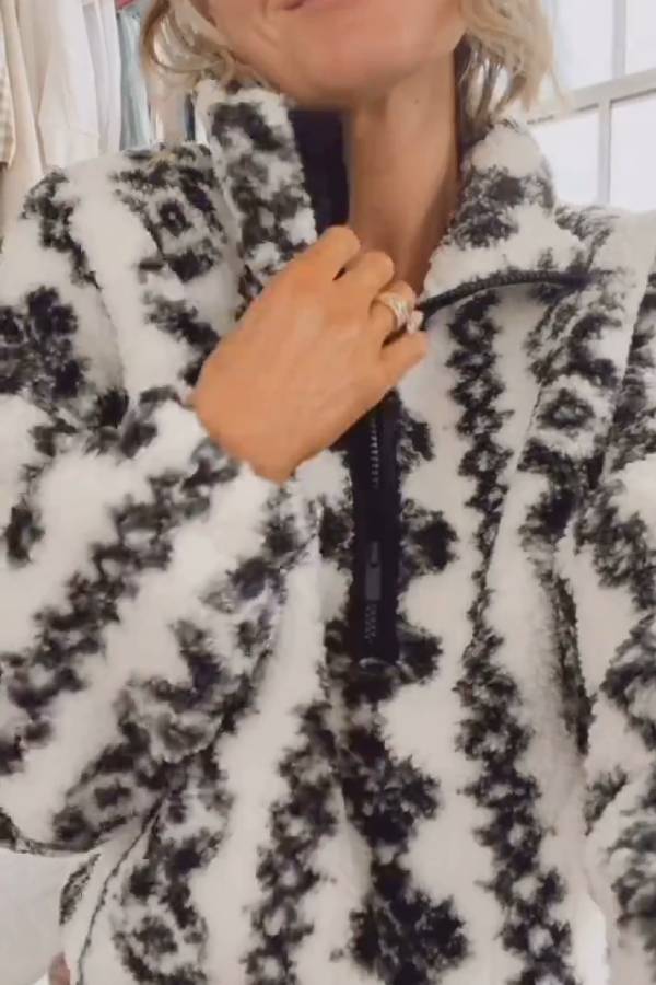 Geometric print half-zip turtleneck plush coat