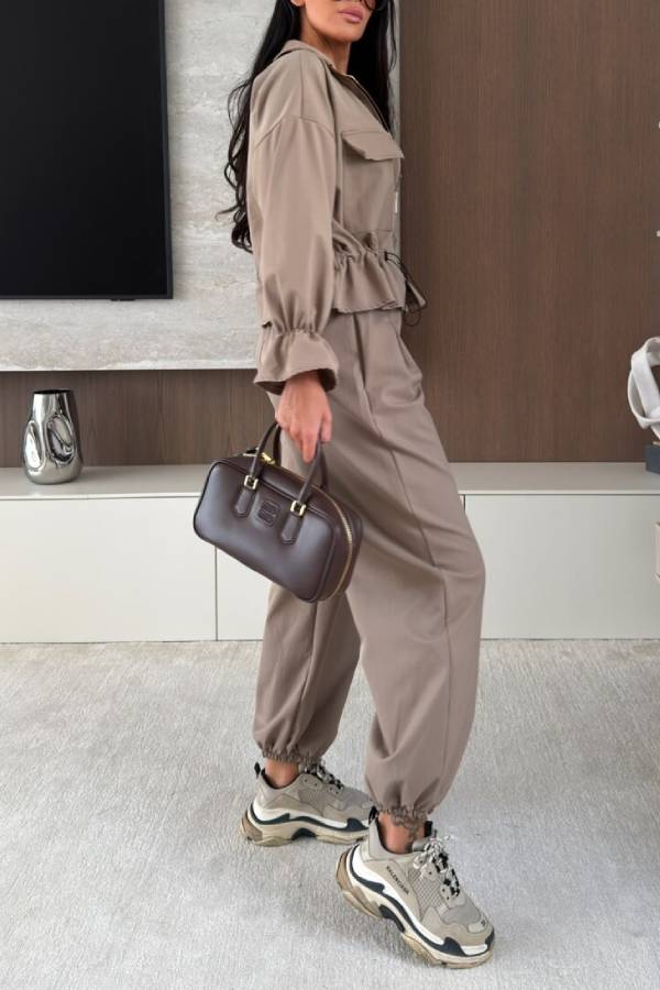 Trendy Workwear Style High Rise Elastic Waist Pocket Jogger Pants
