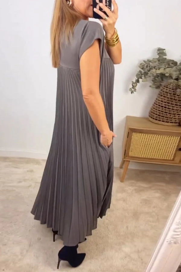 Sleeveless Pleated Simple Solid Color Dress
