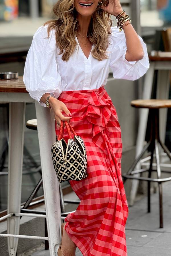 White V‑Neck Puff Sleeve Blouse