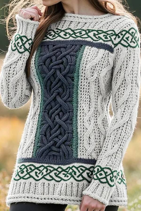 Women's Irish Celtic Knotted Contrast Jacquard Sweater