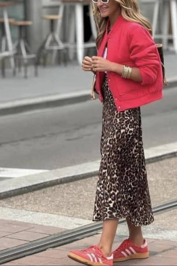 Coffee Time Leopard Print Elastic Waist Loose Midi Skirt