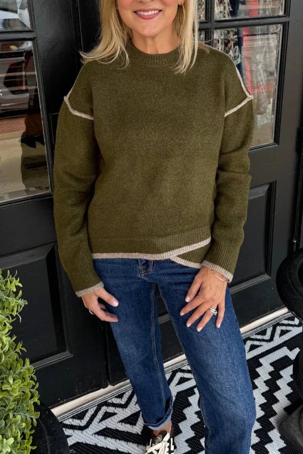 Women's Crew Neck Contrast Stitch Long Sleeve Knit Sweater