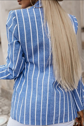 Long sleeve striped print blazer