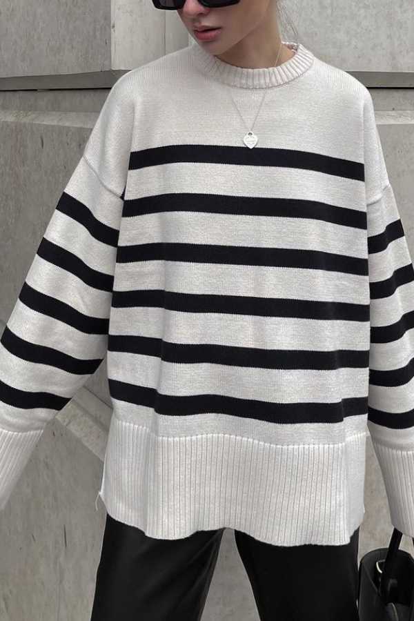 Striped Long Sleeve Crew Neck Pullover Knitted Women's Sweater