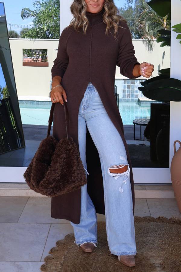 Maplewood Turtleneck Sweater Mocha