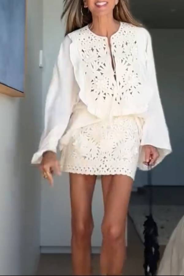 Pure White 3D Lace Embroidered Loose Top