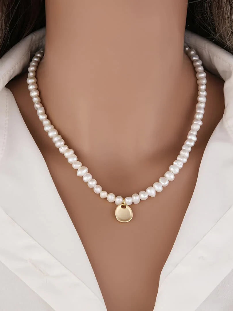 Oversized Pearl Star Necklace