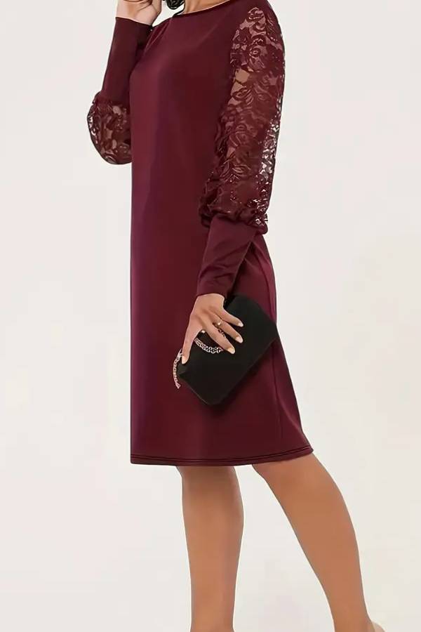 Round neck lace lantern sleeve midi dress
