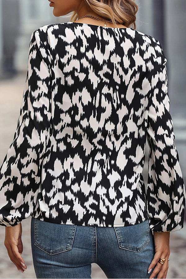 Black Abstract Printed Lace V Neck Long Sleeve Blouse