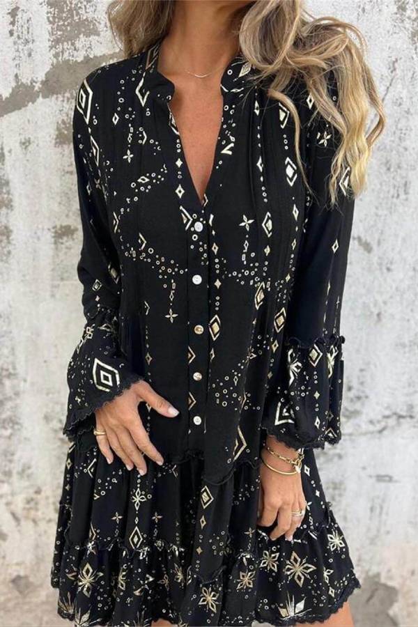 Fashionable Trumpet Lace Sleeve Hollow Dress